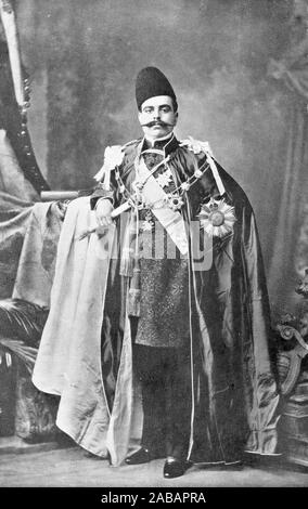 Ritratto di mezzitoni di Sir Sultan Mahomed Shah, Aga Khan III GCSI GCIE GCMG GCVO PC (1877 - 1957) 48th Imam di Ismaili Nizari religione. Uno dei fondatori e il primo presidente del All-India Lega Musulmana (AIML). Foto Stock