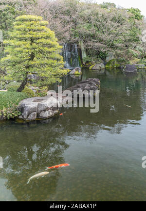 Kokoen Garden, giardino in stile giapponese vicino al castello di Himeji, Giappone Foto Stock