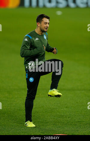 Anfield, Liverpool, Merseyside, Regno Unito. 26 Nov, 2019. La UEFA Champions League, Liverpool contro Napoli, Napoli Formazione; Amin Younes durante la SSC Napoli è aperta la sessione di formazione ad Anfield in anticipo di domani in Champions League match di gruppo contro il Liverpool Credit: Azione Plus sport/Alamy Live News Foto Stock