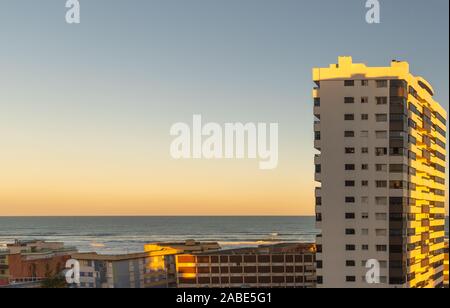 Tramandaí è un brasiliano comune nello stato di Rio Grande do Sul. Si tratta di una spiaggia cittadina sulla costa nord del Rio Grande do Sul, che è 118 km f Foto Stock