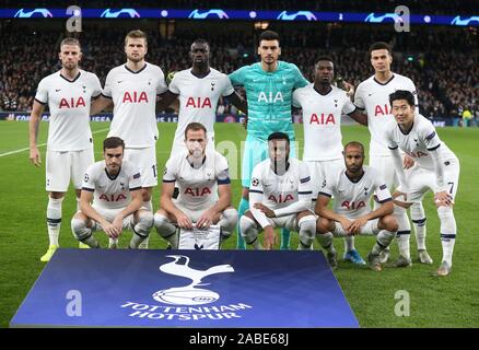 Londra, Regno Unito. 26 Novembre, 2019. Tottenham Hotspur Team shot durante la Champion League Gruppo B tra Tottenham Hotspur e Olympiakos a Tottenham Hotspur Stadium, Londra, Inghilterra il 26 novembre 2019 Credit: Azione Foto Sport/Alamy Live News Foto Stock