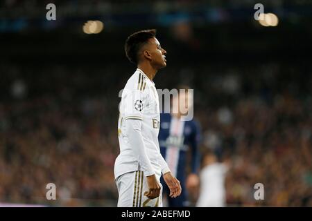 Real Madrid CF's Rodrygo va reagisce durante la UEFA Champions League, tra Real Madrid e Parigi Saint Germain a Santiago Bernabeu Stadium in Madrid.(punteggio finale; Real Madrid 2:2 Paris Saint Germain) Foto Stock