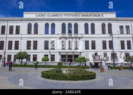 Liceo Vittorio Emanuele II accanto alla cattedrale di Palermo città del sud Italia, la capitale della regione autonoma della Sicilia Foto Stock