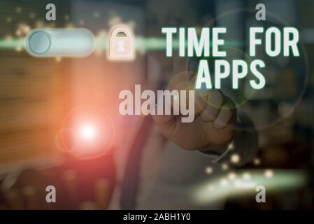 Segno di testo che mostra il tempo per app. Business photo testo il migliore servizio fullfeatured che aiuta a comunicare più velocemente Foto Stock