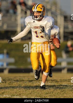 Azione di calcio con Lewiston High School vs Post Falls in Post Falls, Idaho. Foto Stock