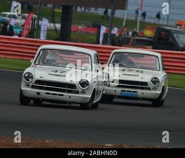 Martin Strommen, Ford Cortina Lotus, Marcus Jewell, Ford Cortina Lotus, trofeo transatlantica per pre '66 Touring Cars, Silverstone Classic, luglio 2019, Foto Stock