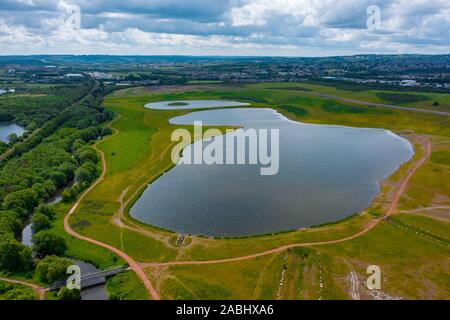 Riprese aeree del Waverley laghi tra Rotherham Sheffield e nel South Yorkshire. Giugno 2019 Foto Stock