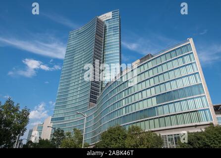 Italia Milano: complesso di edifici Palazzo Lombardia, sede principale del governo della Lombardia, progettato dall'architetto Ieoh Ming Pei Foto Stock