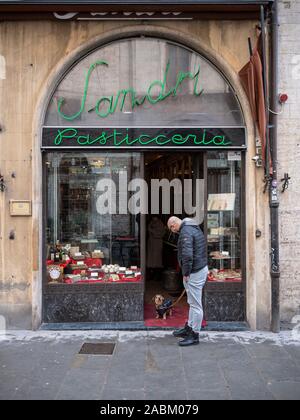 Perugia. L'Italia. Pasticceria Sandri, storico bar pasticceria su Corso Pietro Vannucci, 32. Foto Stock