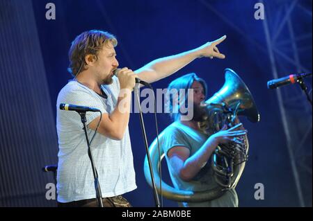 La banda di ottone vivere all'aria aperta a Königsplatz, Monaco di Baviera il 1.06.2019. [Traduzione automatizzata] Foto Stock