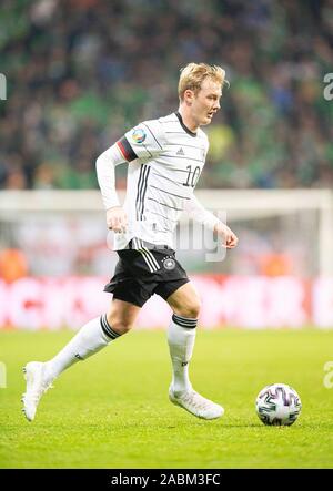 Julian BRANDT (GER) l'azione. Laenderspiel calcio, Campionato Europeo di qualificazione, gruppo C, Germania (GER) - Irlanda del Nord (NIR) 6: 1, il 19/11/2019 a Francoforte, in Germania. € | Utilizzo di tutto il mondo Foto Stock