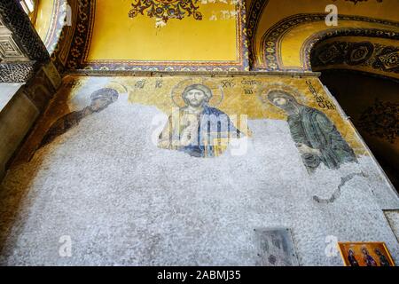 Pannello a mosaico del XII secolo, Hagia Sophia Cattedrale. Istanbul (Costantinopoli), Turchia. Foto Stock