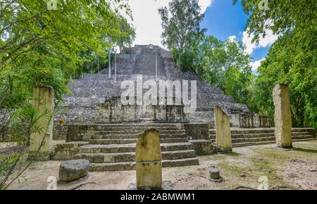 Pyramide Struktur I, Calakmul, Campeche, Mexiko Foto Stock