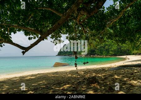 Una vista di Turtle Beach, Besar, Perhentian Islands, Malesia Foto Stock