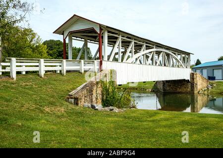 Mulino di sale ponte coperto, St Pauls Church Road, Hopewell Township, PA Foto Stock