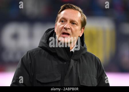 Leipzig, Deutschland. 23 Nov, 2019. Horst HELDT (direttore sportivo Koeln), immagine singola, singolo motivo, Ritratto, Ritratto, ritratti. Soccer 1. Bundesliga, 12.Spieltag, giornata12, RB Leipzig (L) - 1.FC Colonia (K) 4-1, su 23/11/2019 di Lipsia, REDBULLARENA, DFL REGOLAMENTI VIETANO QUALSIASI USO DI FOTOGRAFIE come sequenze di immagini e/o quasi-VIDEO. | Utilizzo di credito in tutto il mondo: dpa/Alamy Live News Foto Stock