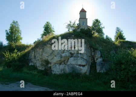 Cappella di alo sulla roccia in Raciszyn, Polonia Foto Stock