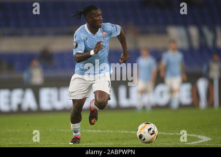 Roma, Italia. 28 Nov, 2019. Roma, Italia - 28 novembre 2019:Bastos in azione durante la UEFA Europa League Gruppo E partita di calcio tra SS Lazio vs CFR Cluj, allo Stadio Olimpico di Roma. Credit: Indipendente Agenzia fotografica/Alamy Live News Foto Stock