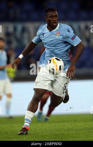 Roma, Italia. 28 Nov, 2019. Roma, Italia - 28 Novembre 2019: Bastos (Lazio) in azione durante la UEFA Europa League Gruppo E partita di calcio tra SS Lazio vs CFR Cluj, allo Stadio Olimpico di Roma. Credit: Indipendente Agenzia fotografica/Alamy Live News Foto Stock