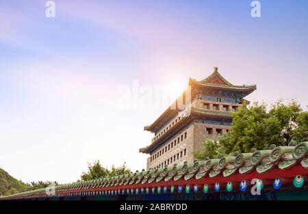 Pechino Zhengyang Jianlou Gate in Qianmen Street nella città di Pechino, Cina. Foto Stock