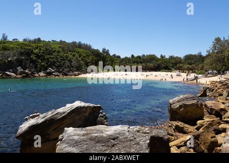 Spiaggia di Sydney - Shelly Beach, Manly, Sydney su una soleggiata giornata di primavera in novembre, Sydney Australia Foto Stock