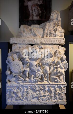 Perugia. L'Italia. Etrusca urna cineraria dalla Cacni tomba di famiglia nei pressi di Perugia , il Museo Archeologico Nazionale dell'Umbria (MANU - Archaeologi nazionale Foto Stock