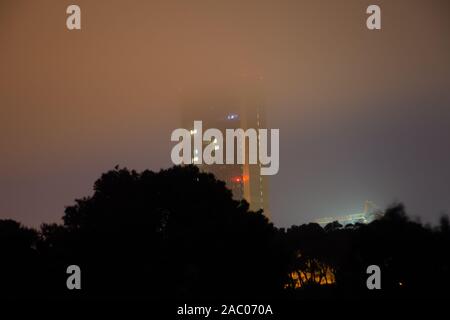 Esplorare Haifa di notte Foto Stock