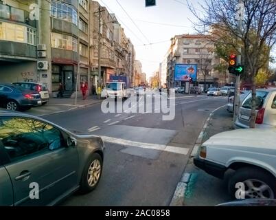 Milesevska e cara Nikolaja, Crveni Krst, Vracar, Belgrado, Serbia - Novembre 25, 2019: street junction Foto Stock