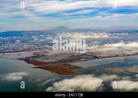 Vista aerea del Don Edwards San Francisco Bay National Wildlife Refuge in California Foto Stock