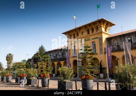 Etiopia, Addis Abeba, la Gare, coloniale vecchia stazione ferroviaria casa di Aquila Colline del Medio Oriente società di sviluppo Foto Stock