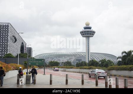 Torre di controllo, aeroporto di Changi, Singapore Foto Stock