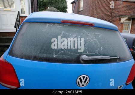 Meersbrook Park, Sheffield, Regno Unito. Il 30 novembre 2019. Un gelido mattina a Sheffield. Credito: Alamy Live News Foto Stock