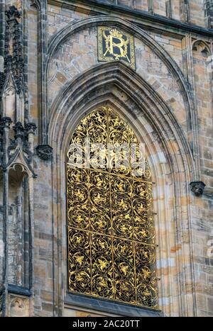 Frammento di La cattedrale di San Vito. Praga Foto Stock