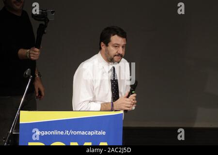 Roma, Italia. 28 Nov, 2019. La conferenza stampa in occasione della festa della lega a Roma con Matteo Salvini. (Foto di Claudio Sisto/Pacific Stampa) Credito: Pacific Press Agency/Alamy Live News Foto Stock