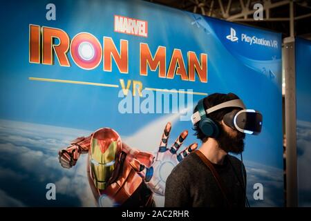 Barcellona, Spagna. 29 Nov, 2019. Marvel Comics Iron Man logo che si vede durante il festival.Il Barcellona Con NiceOne Gaming & esperienze digitali Festival dedicato al video industria del gioco e la realtà virtuale ha luogo presso il Gran Vía fiera dal 28 novembre al 1 dicembre 2019. Credito: SOPA Immagini limitata/Alamy Live News Foto Stock