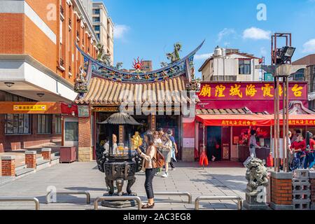 Taipei Città Xia-Hai tempio di Dio. È rinomato sia in patria che all'estero per una sua divinità, Yue Lao, che possiede il potere su matrimonio e relazione Foto Stock