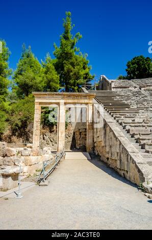 Parti del teatro antico a Epiaurus, Grecia Foto Stock