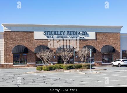 PINEVILLE, NC, Stati Uniti d'America-24 NOV 2019: Un Stickley Audi & Co. storefront. La società è a conduzione familiare ed è stato in attività dal 1928. Foto Stock