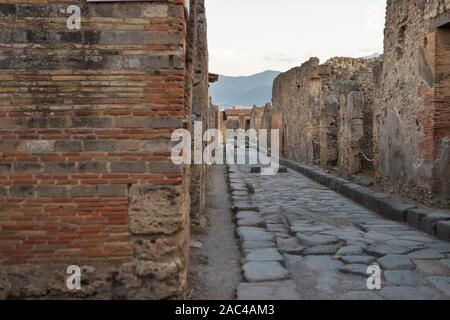 Strada di Pompei). Antica città romana di Pompei, provincia di Napoli, campania, Italy Foto Stock