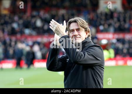 Londra, Regno Unito. 30 Novembre, 2019. Brentford manager, Thomas Frank durante il cielo EFL scommessa match del campionato tra Brentford e il centro di Luton a Griffin Park, Londra, Inghilterra il 30 novembre 2019. Foto di Carlton Myrie. Solo uso editoriale, è richiesta una licenza per uso commerciale. Nessun uso in scommesse, giochi o un singolo giocatore/club/league pubblicazioni. Credit: UK Sports Pics Ltd/Alamy Live News Foto Stock