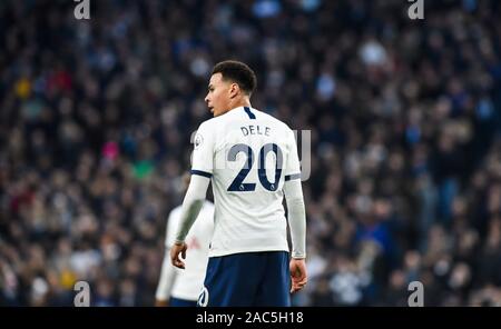 DELE Alli of Spurs durante la partita di Premier League tra Tottenham Hotspur e AFC Bournemouth al Tottenham Hotspur Stadium di Londra, Regno Unito - 30 novembre 2019. Foto Simon Dack / immagini teleobiettivo. Solo per uso editoriale. Niente merchandising. Per le immagini di calcio si applicano le restrizioni fa e Premier League, incluso l'utilizzo di Internet/dispositivi mobili senza licenza FAPL. Per ulteriori informazioni, contattare Football Dataco Foto Stock