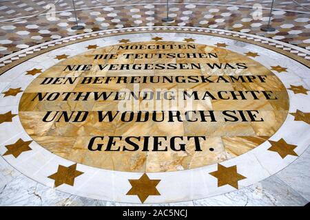 Befreiungshalle Hall di liberazione, costruito da re Ludwig I di Baviera, Kelheim, Bassa Baviera, Baviera, Germania, Europa, 31. Luglio 2008 Foto Stock