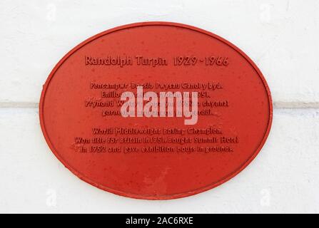 Placca rossa mostra associazione tra Randolph Turpin, boxer e Hotel Summit Complex, Great Orme, Llandudno Foto Stock