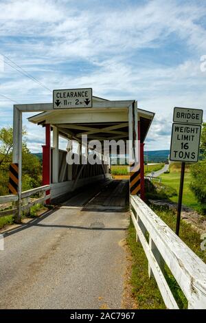 Ryot ponte coperto, Bowser Road, West St Clair Township, PA Foto Stock