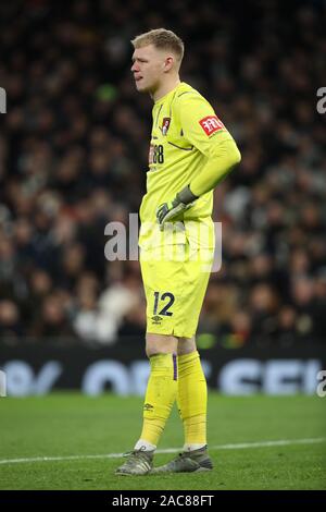 Londra, Regno Unito. 30 Novembre, 2019. Aaron Ramsdale AFC (B) presso il Tottenham Hotspur v Bournemouth English Premier League, nella nuova White Hart Lane, Londra, Regno Unito il 30 novembre 2019. **Solo uso editoriale, è richiesta una licenza per uso commerciale. Nessun uso in scommesse, giochi o un singolo giocatore/club/league pubblicazioni** Credito: Paolo Marriott/Alamy Live News Foto Stock
