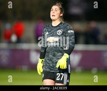 Dagenham, Regno Unito. 1 Dic 2019. Maria Earps del Manchester United donne.Durante la Barclays donna Super League match tra il West Ham United donne e il Manchester United a Rush stadio verde sul dicembre 01, 2019 in Dagenham, Inghilterra. (Foto di AFS/Espa-Images) Credito: Cal Sport Media/Alamy Live News Foto Stock