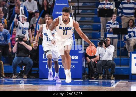 01 DIC 2019: Saint Louis Billikens avanti Hasahn francese (11) inizia la rottura corte durante una stagione regolare gioco dove il Southern Illinois Salukis visitato il San Luigi Billikens. Tenuto presso Chaifetz Arena di San Louis, MO Richard Ulreich/CSM Foto Stock