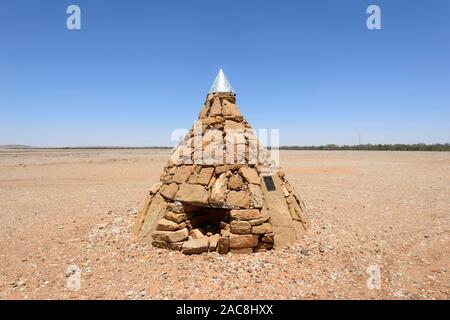 Cairn decorativi nel deserto, vicino Milparinka, Nuovo Galles del Sud, NSW, Australia Foto Stock