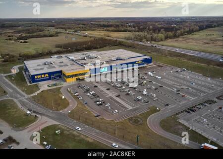 Negozio Ikea segno sulla parete blu Foto Stock