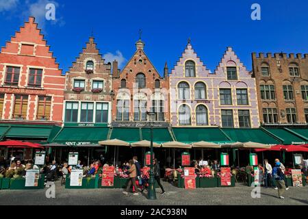 Ristoranti in Piazza del Mercato, Brugge City, West Flanders, Belgio Foto Stock